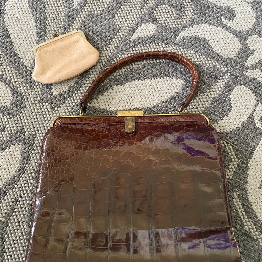 Vintage Classic 1950’s-60’s Bellestone Chocolate Brown Alligator Skin Handbag